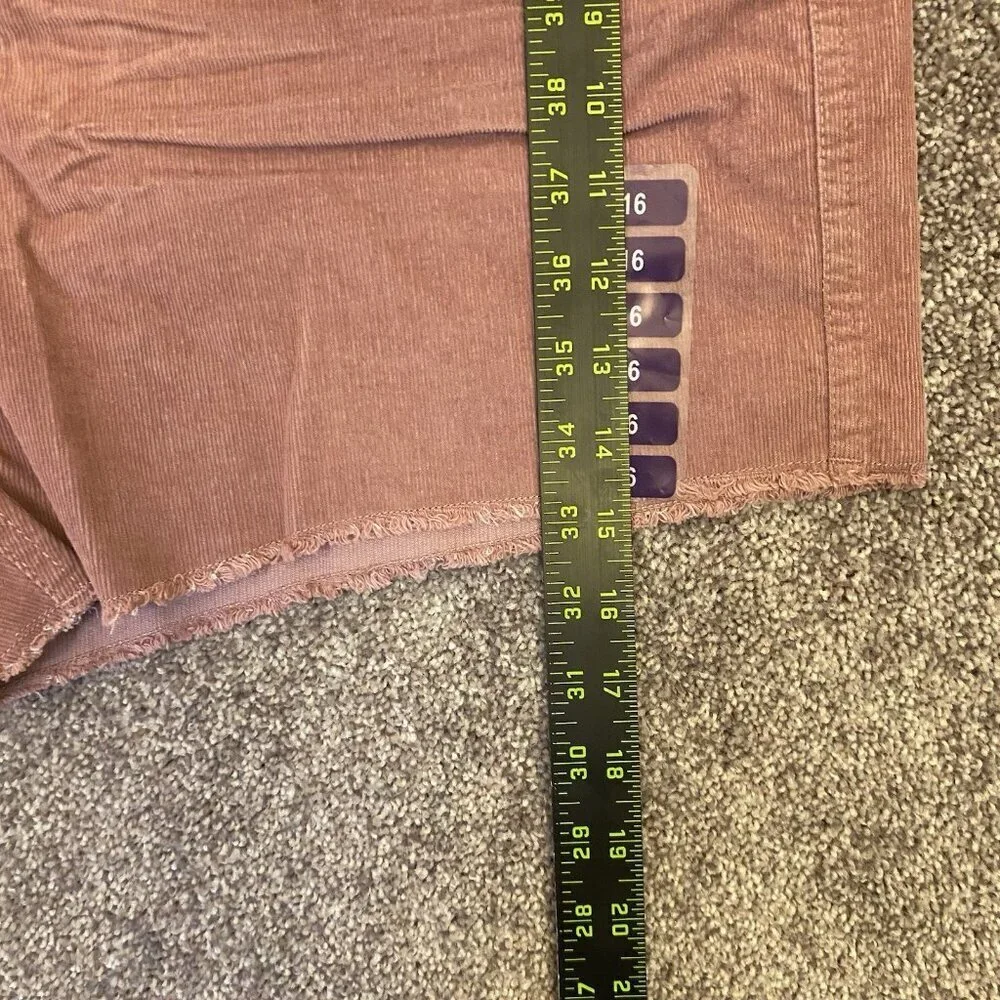 GAP Women's Corduroy Shorts 4 in Raw Edge Hem Cut Off Rose Size 16 - NWT $49.95